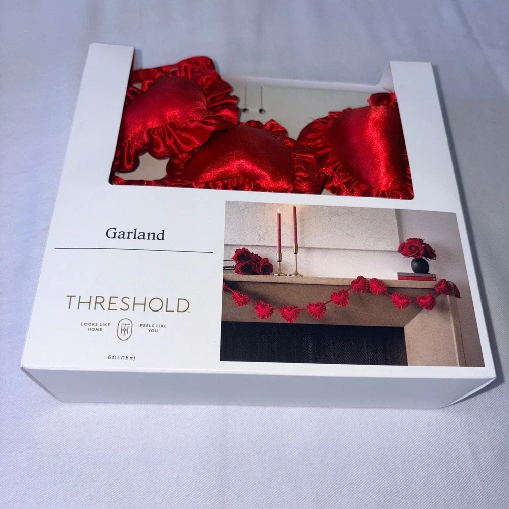 Threshold Red Satin Ruffled Heart Garland 6ft Valentines Day Decor NEW